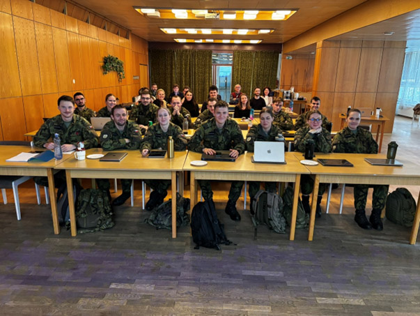 Přečtete si více ze článku Soustředěná příprava studentů specializace Řízení finančních zdrojů